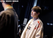 蜂鸟电竞-Doinb赛事官方发布败北新规，TES争议不断！的简单介绍