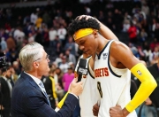 蜂鸟电竞-包含穆雷连续十二场比赛得分超过势不可挡，掘金挑战极限！的词条