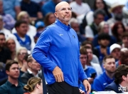 蜂鸟-今晨欧超杯传出新动向；达拉斯独行侠更衣室发声；管理层表态——态度坚定；年轻球员得到机会的简单介绍